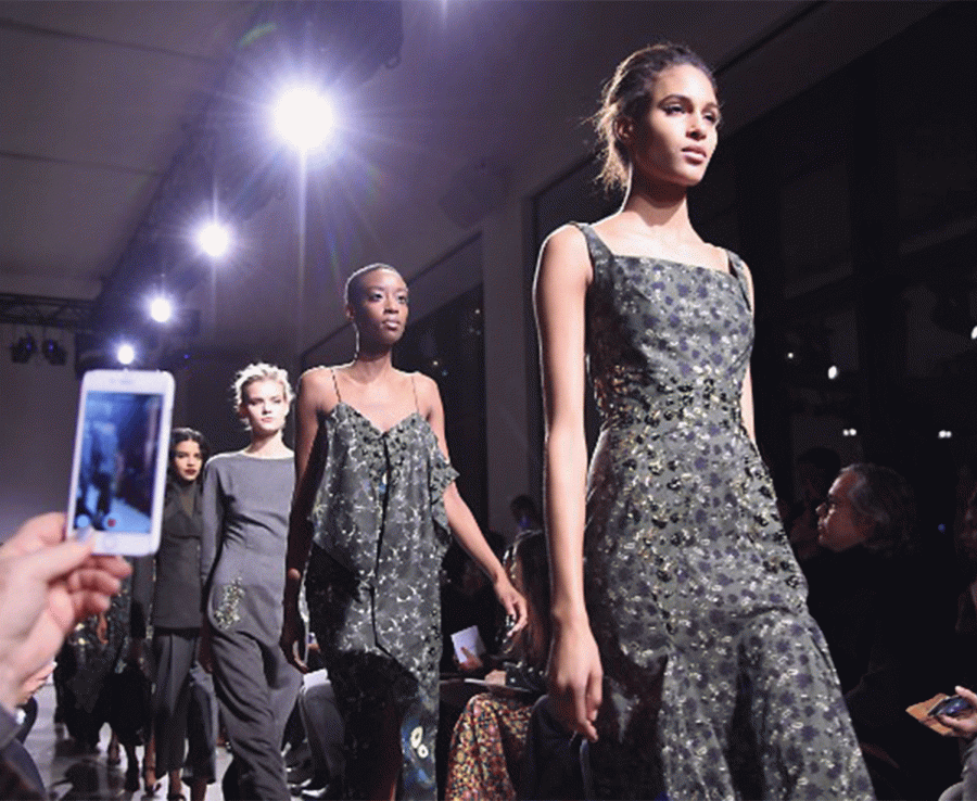 Runway+models+presented+Zac+Posen%E2%80%99s+stylish+Spring+Collection