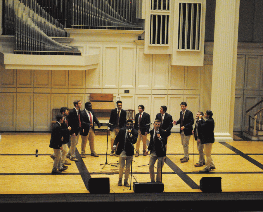 Colgate’s five a cappella groups gathered together in Memorial Chapel this past Friday, August 26 for their annual showcase. Above: The Colgate Thirteen