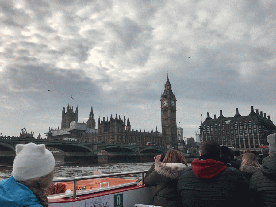 Megan Leo discusses her take on American politics from her trip abroad in London.