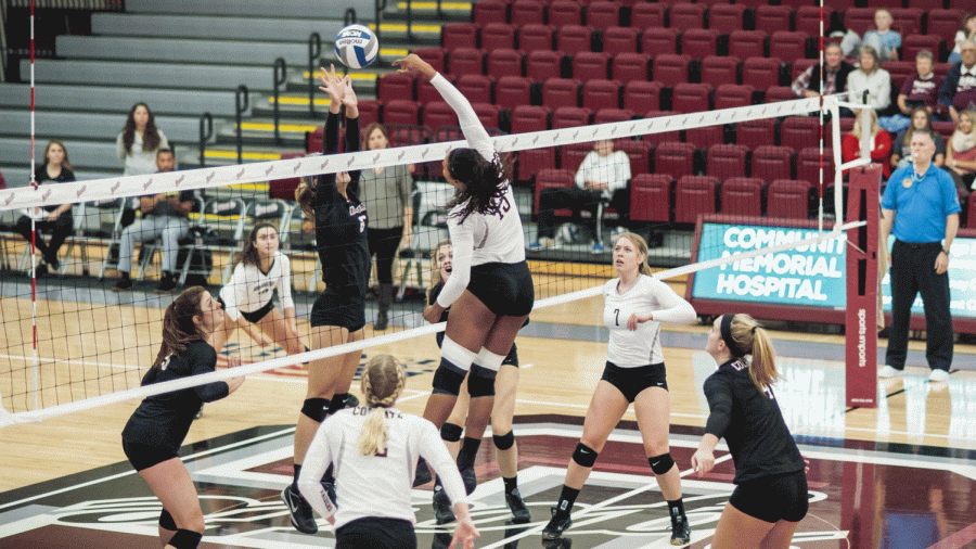 The volleyball team maintained its momentum, picking up two additional wins on the road this past weekend.