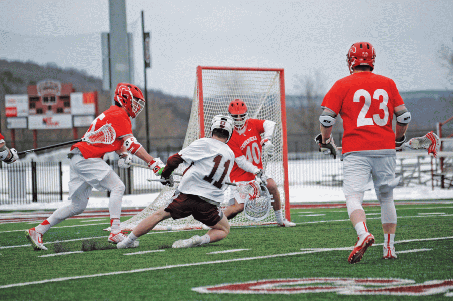 Sophomore midfielder Griffin Brown, after notching six goals at Cornell, was named Player of the Week by US Lacrosse Magazine, NCAA Lacrosse and the Patriot League. 