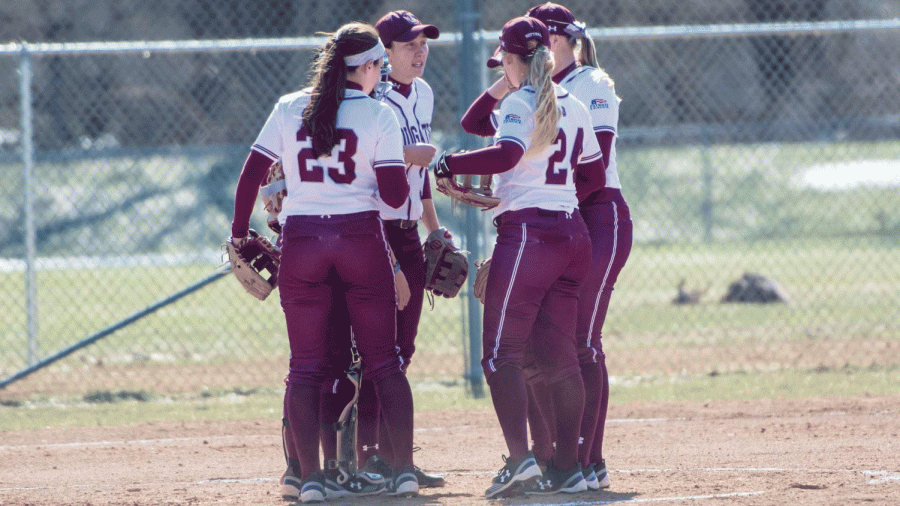 In a three game series over the weekend, the Colgate softball team traveled to Army, closing out the weekend with a single win and a pair of losses. Army won the bookends, 1-6 and 0-4, while Colgate clinched the second game 8-5.