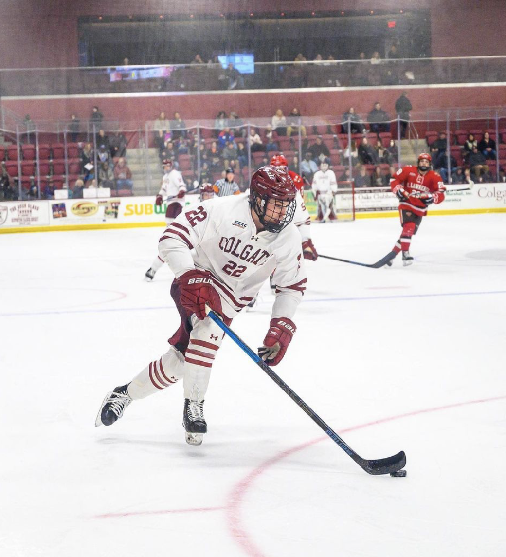 Men’s Ice Hockey Building Unity and Momentum – The Colgate Maroon-News