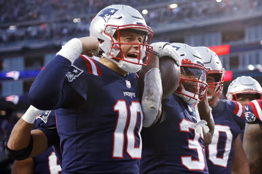 DOING YOUR JOB: The Patriots have the best record in the AFC, and they’ll look to keep winning and play for the bye in the playoffs.