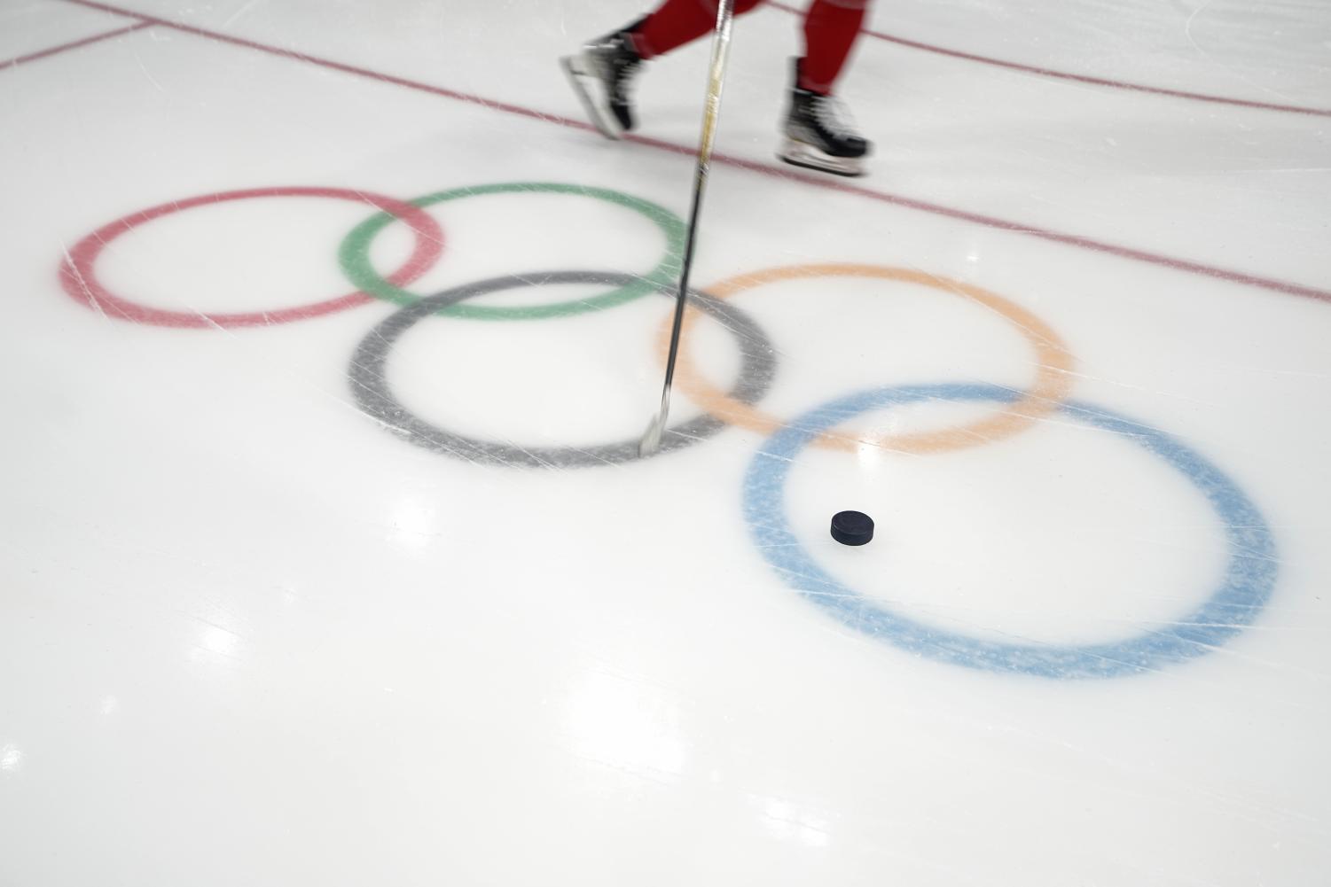 2022 Winter Olympics men's ice hockey rosters: Canada, USA announce first  three NHL players