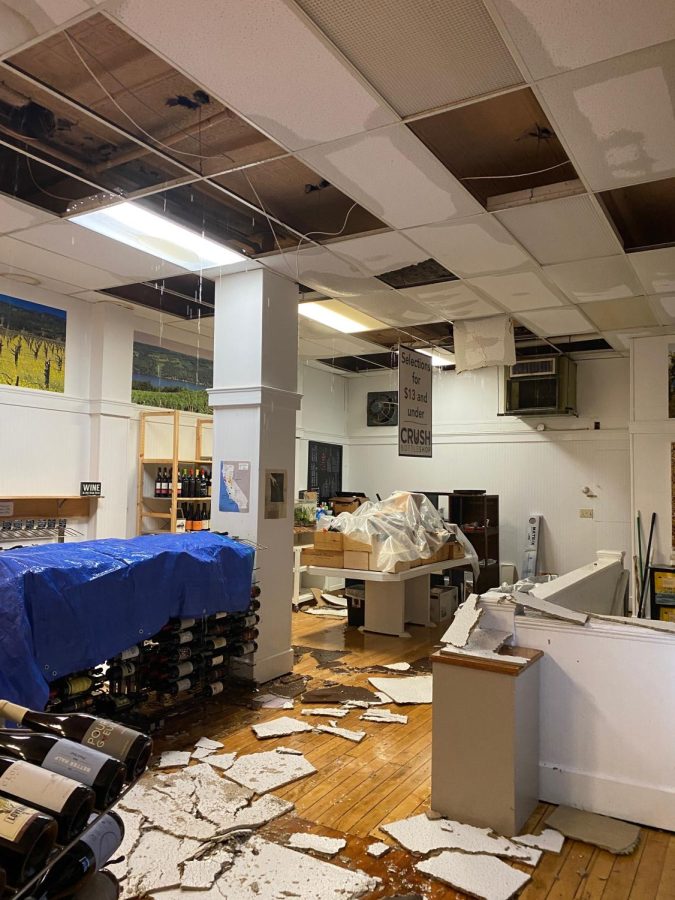 Pipe Burst Causes Crush Bottle Shop to Temporarily Close