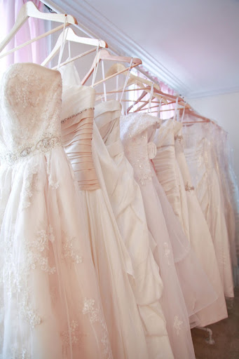 Circa Bridal Boutique: Here Comes the Bridal Business
