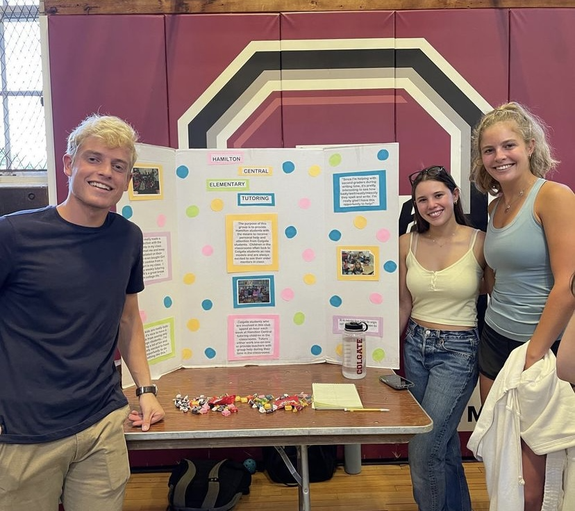 OSI Hosts Indoor Fall Student Involvement Fair
