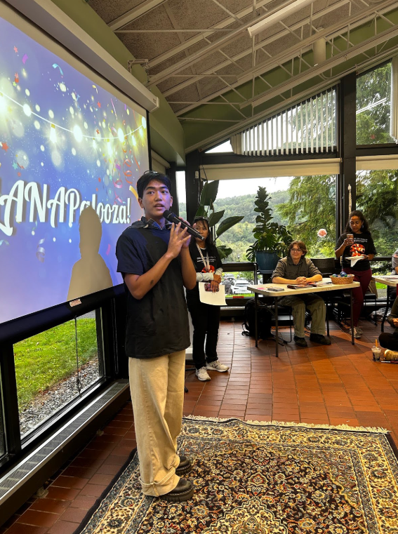 Senior Langh Guite speaks at ALANApalooza.