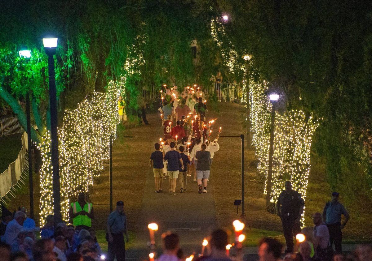 Carrying the Light: Senior Torchlight Procession Is Full Circle Moment